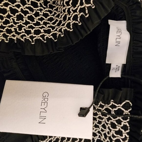 Greylin Black Felicia Multi Stitch Smocked Midi Dress NWT XS - Picture 6 of 10